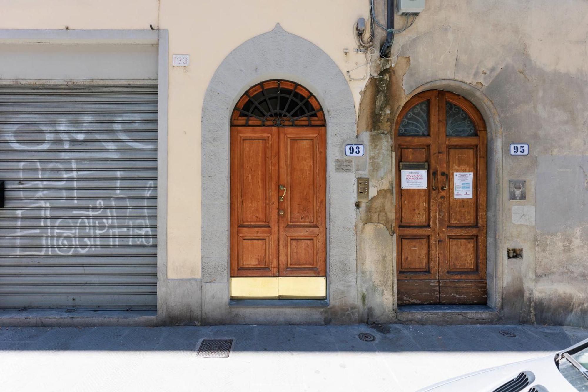 Santa Maria Novella Elegant Apartment ฟลอเรนซ์ ภายนอก รูปภาพ