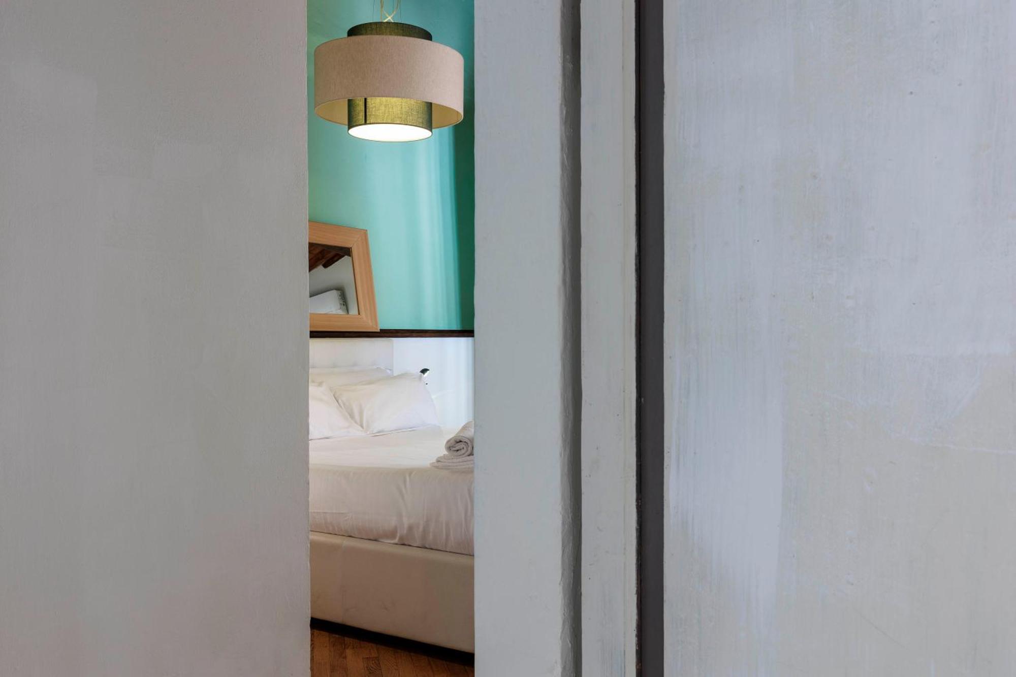Santa Maria Novella Elegant Apartment ฟลอเรนซ์ ภายนอก รูปภาพ